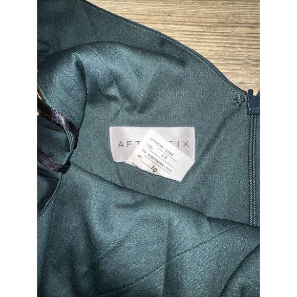 AFTER SIX Sleeveless Satin Faux Wrap Gown. Size 4R. Style 6864. NWOT. 16 - Picture 6 of 9